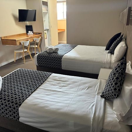 Mid City Plantation Motel 밀두라 외부 사진