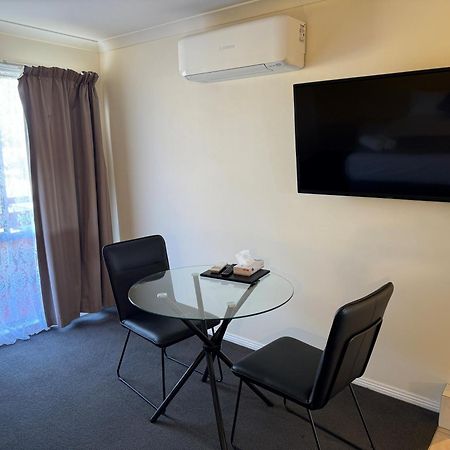 Mid City Plantation Motel 밀두라 외부 사진