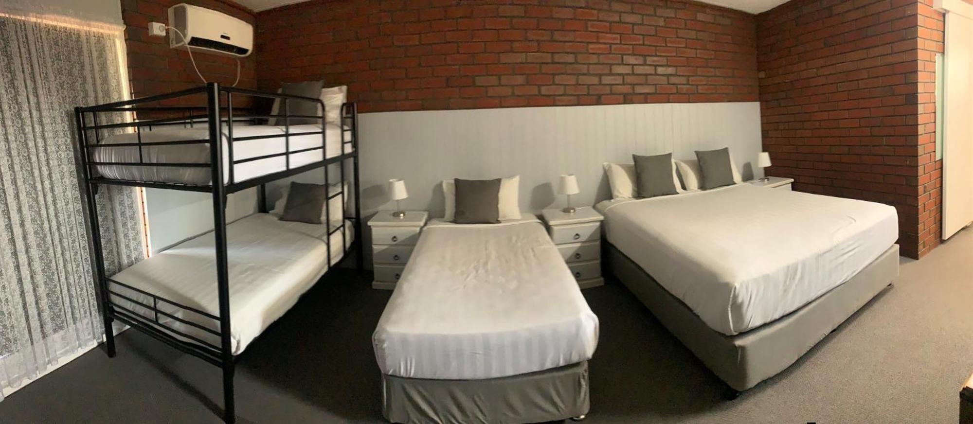 Mid City Plantation Motel 밀두라 외부 사진