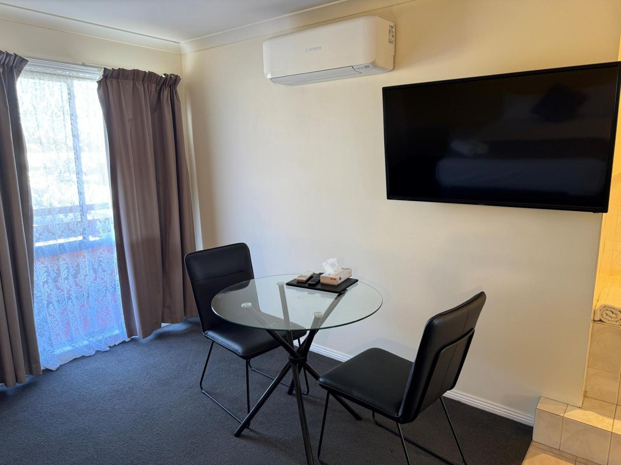Mid City Plantation Motel 밀두라 외부 사진