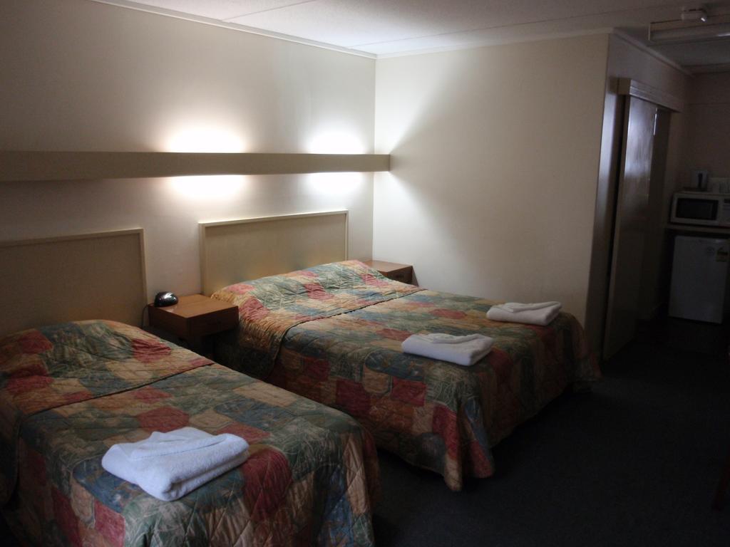 Mid City Plantation Motel 밀두라 외부 사진