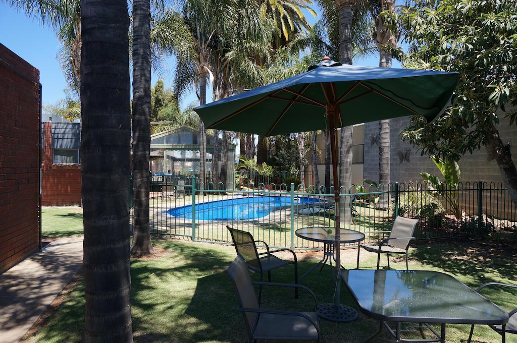 Mid City Plantation Motel 밀두라 외부 사진