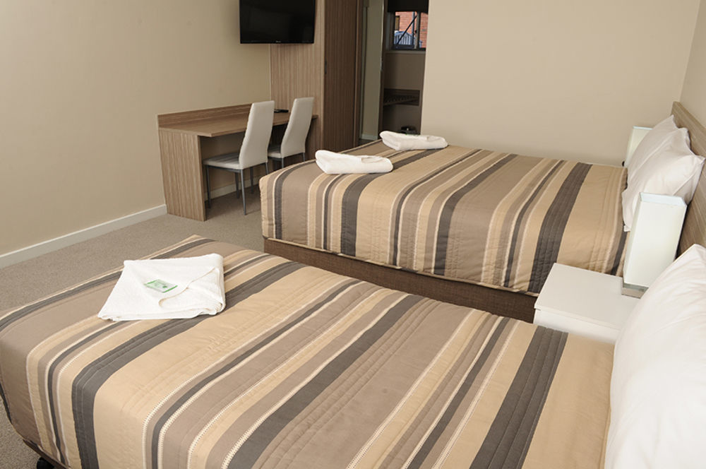 Mid City Plantation Motel 밀두라 외부 사진