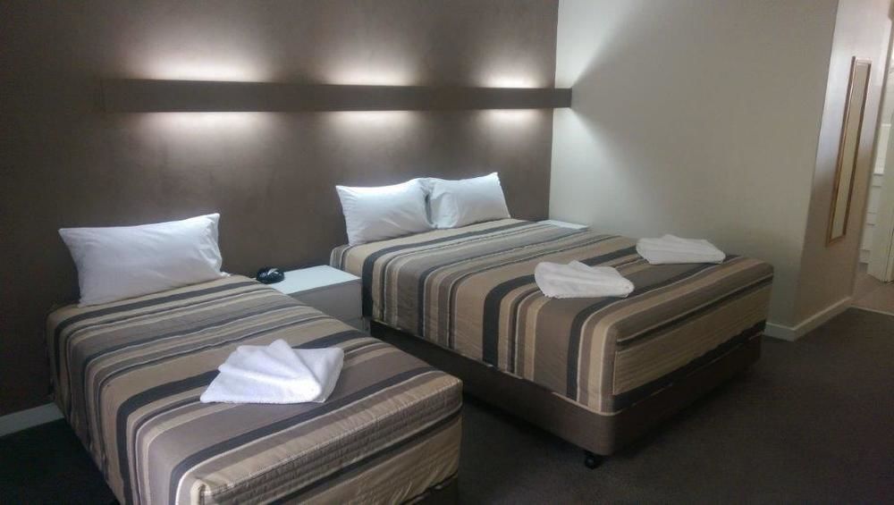 Mid City Plantation Motel 밀두라 외부 사진
