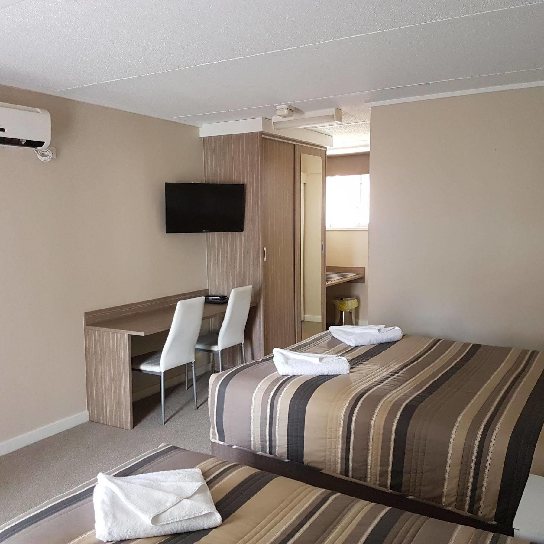 Mid City Plantation Motel 밀두라 외부 사진